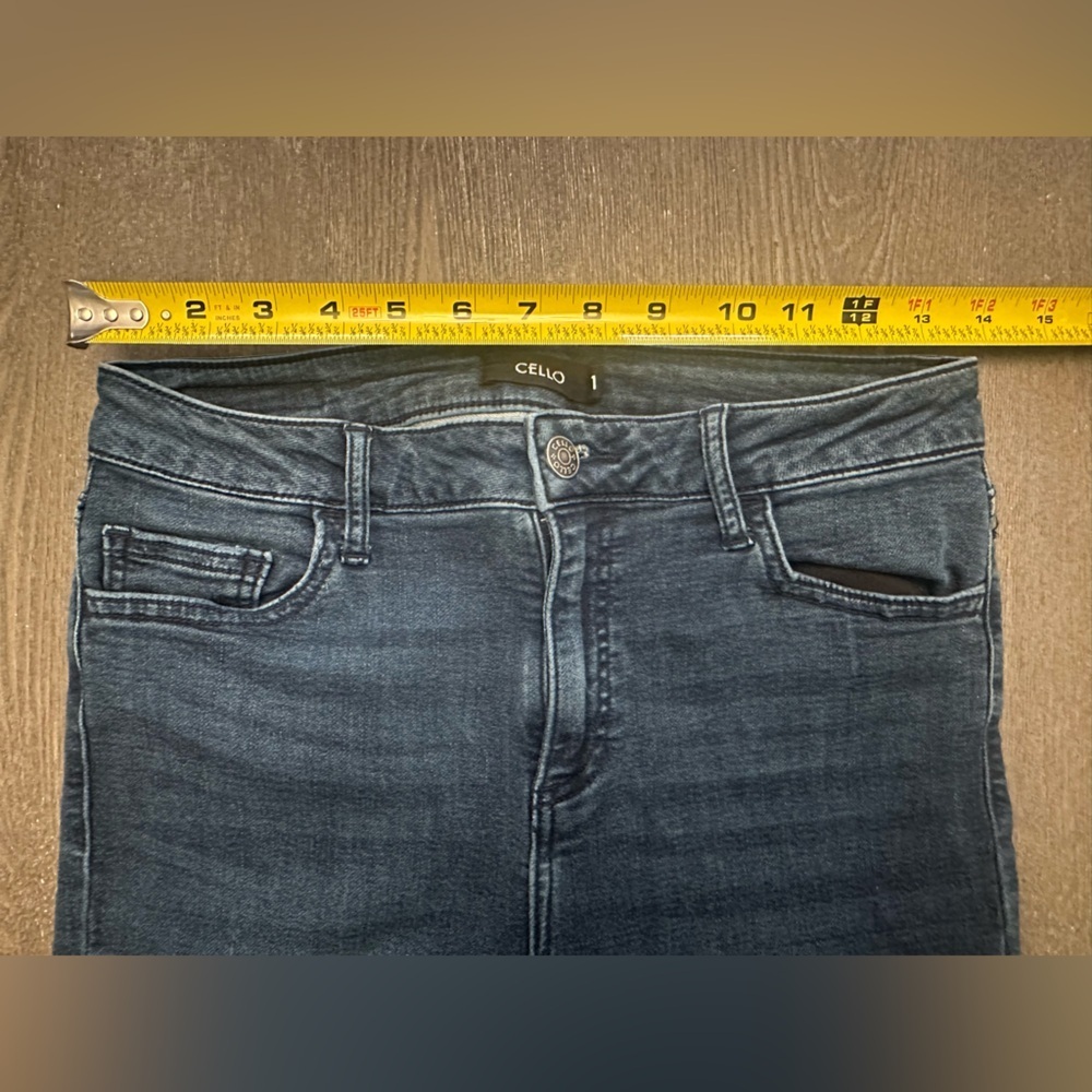CELLO DENIM SKINNY JEANS - Size 11 - Picture 6 of 7
